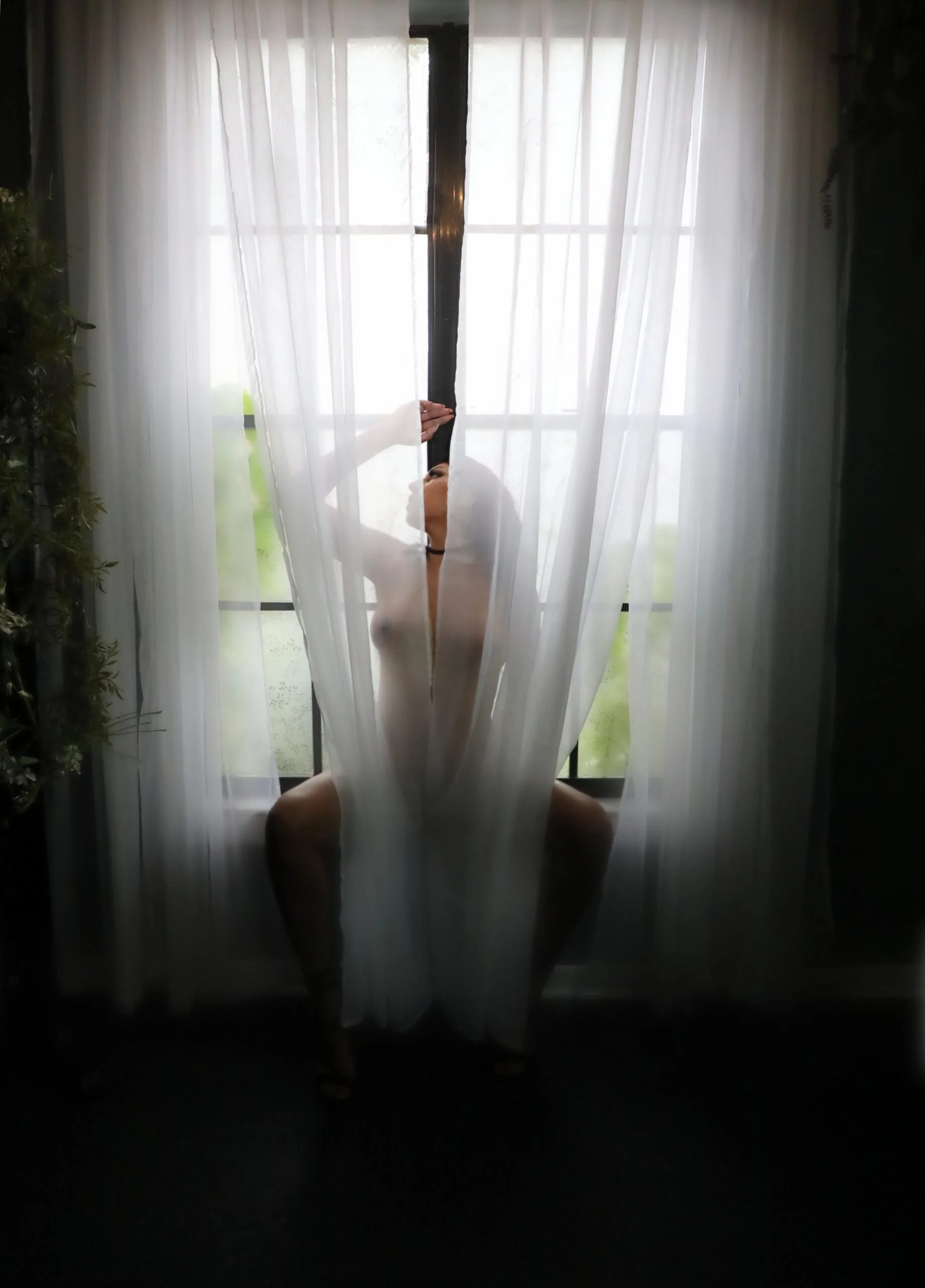 nude-boudoir-photoshoot